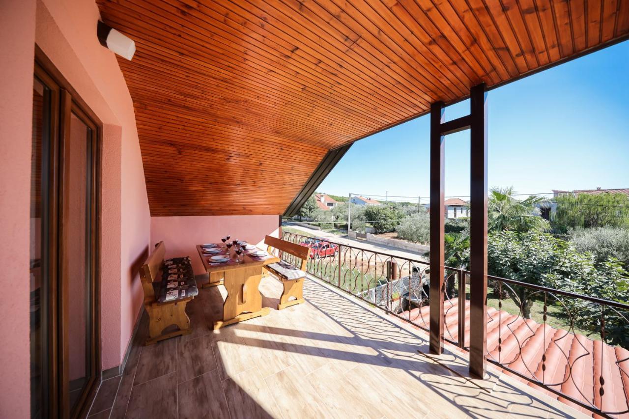 Apartment Ruza Sukošan Exterior foto